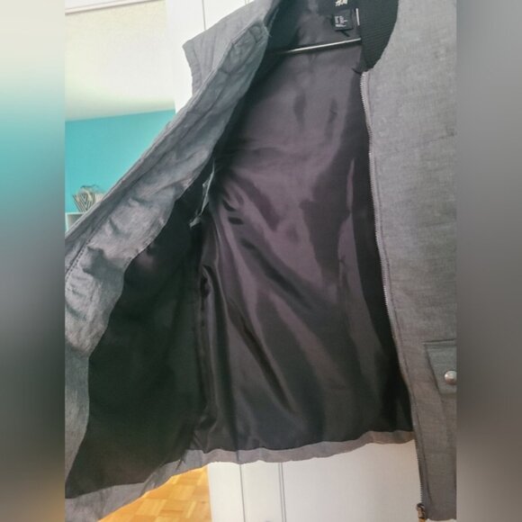 H&M Men's Grey Quilted Bomber Puffer Vest Lined Warm Outerwear Streetwear - Picture 4 of 6